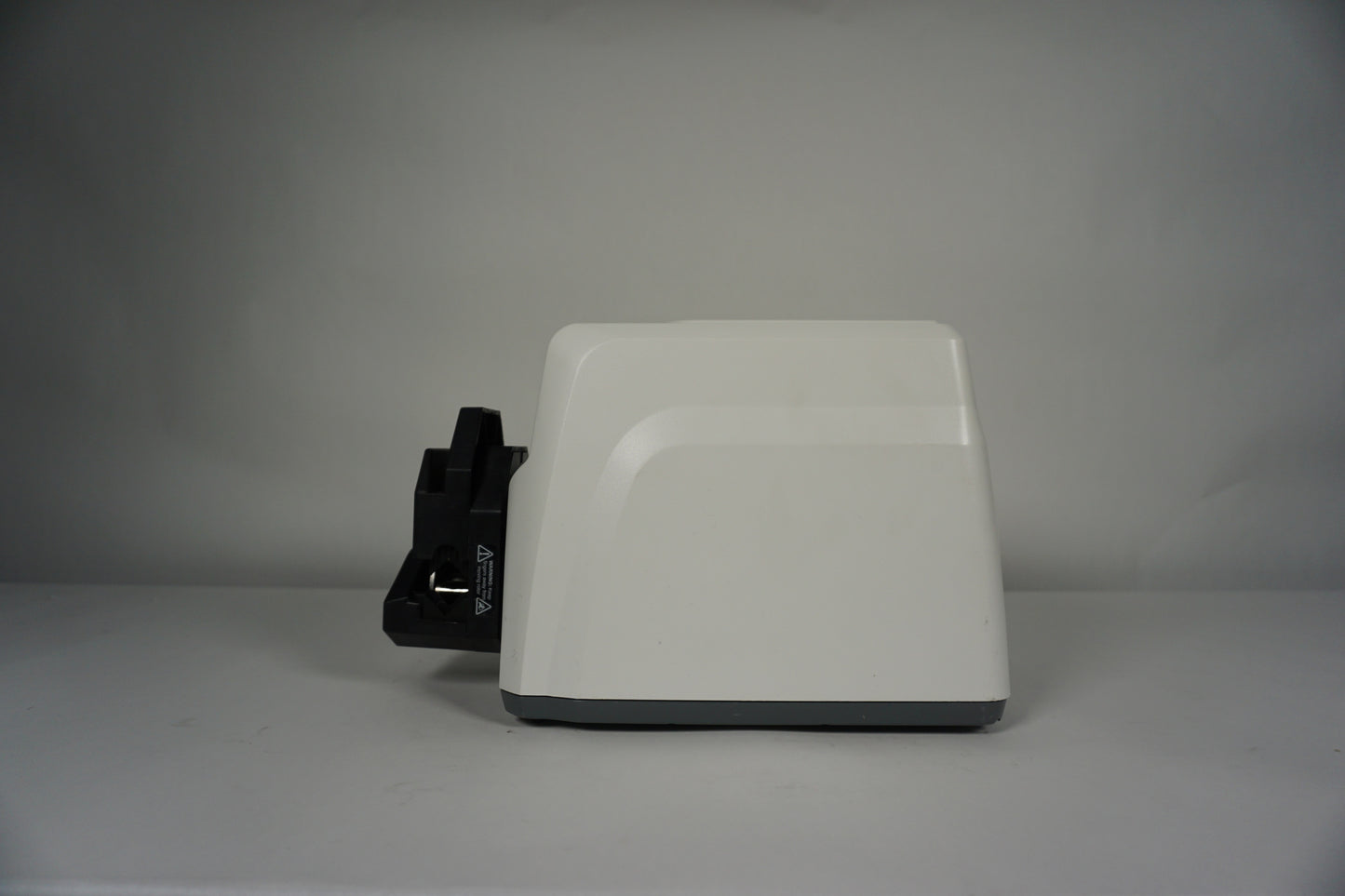 Cole Parmer Masterflex 7528-30 Peristaltic Pump with 77200-52 Pump Head