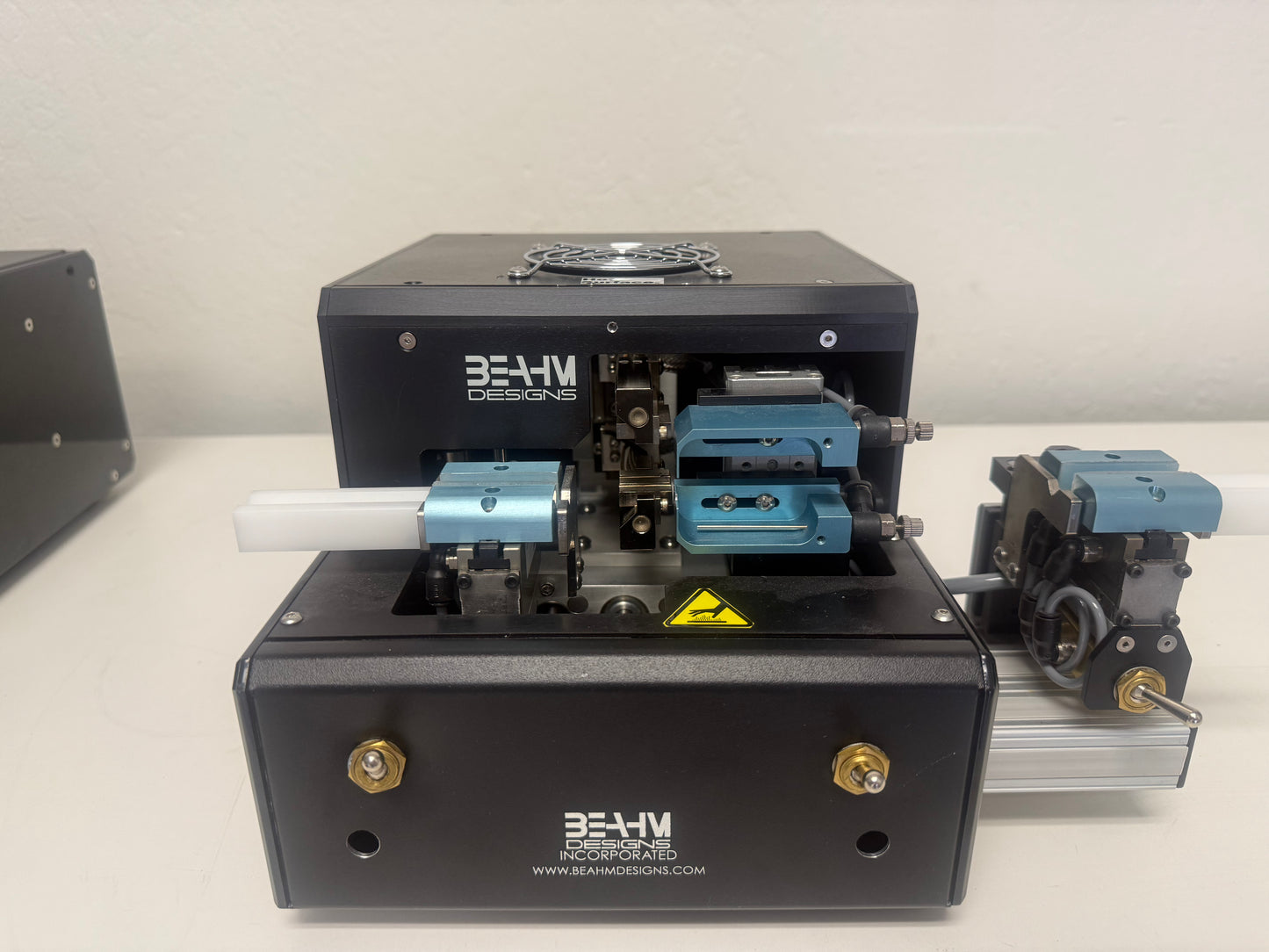 Beahm 620-B Pre-Shrink Bonder