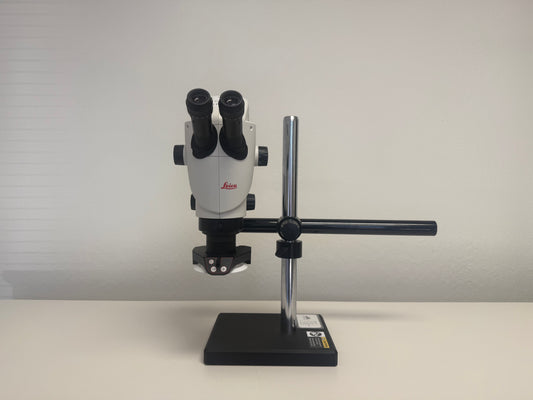 Leica S9I Sterozoom Microscope